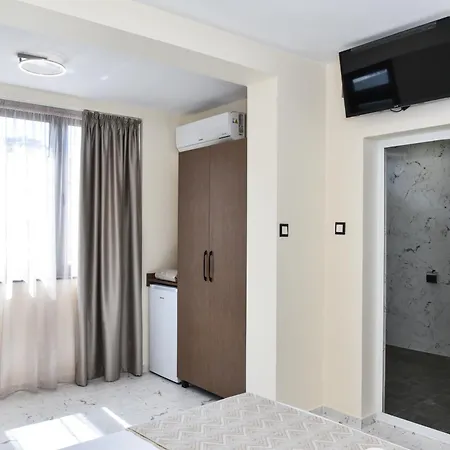 Kaleya House 3* 切尔诺莫雷茨