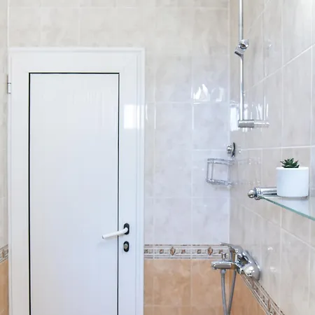 Pensión Kaleya House 3*